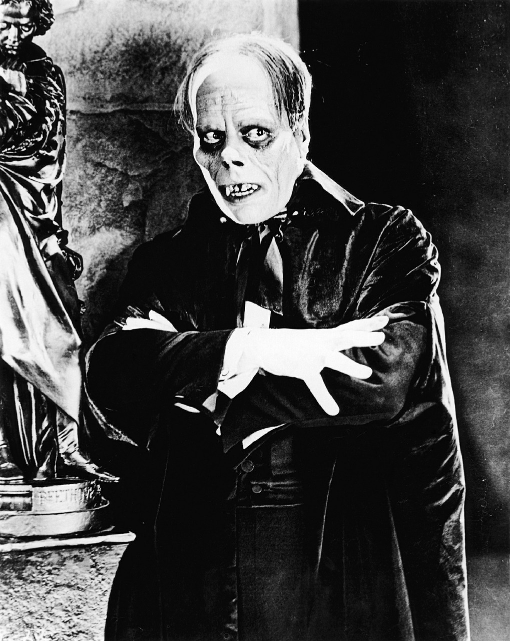 lon-chaney-396748_1280